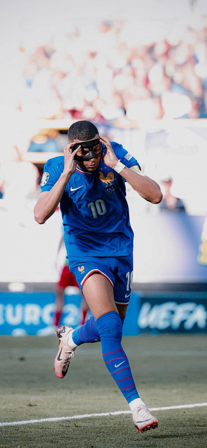 加盟至今仅替补出场2次，斯基拉：吉拉尔迪可能冬窗离开罗马（加盟后仅替补出场两次，斯基拉：吉拉尔迪或在冬窗告别罗马）