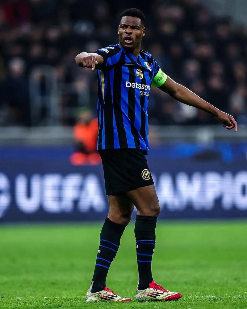 世预赛英格兰队内创造机会前10：赖斯第1、拉什福德、贝林第2