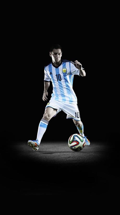 13球，伊尔迪兹21岁前意甲进球数并列尤文队史第七位（伊尔迪兹21岁前意甲打进13球，并列尤文队史第七）