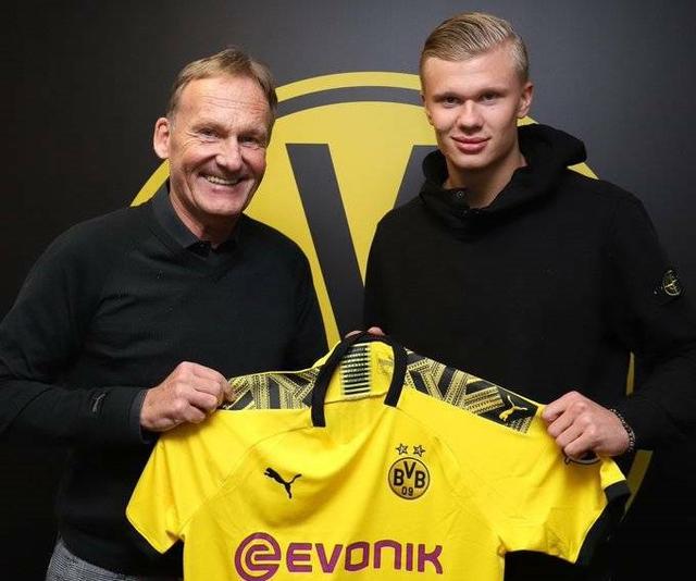 罗马诺：虽然尤文有意扎卡，但桑德兰不会在冬窗进行任何谈判（罗马诺：尤文看中扎卡，桑德兰冬窗拒绝开启谈判）