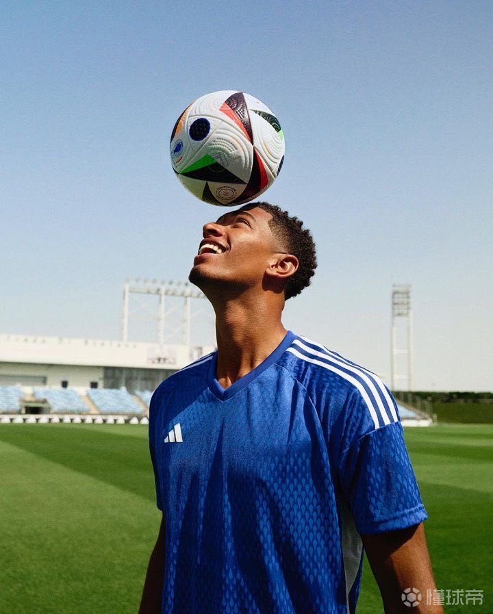 1-0，10人法甲第11掀翻法甲第7，博格巴替补登场，敦比亚一剑封喉（1-0，10人法甲第11爆冷击败第7，博格巴替补亮相，敦比亚打入制胜球）